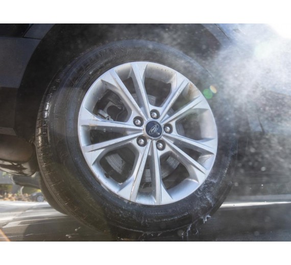 MeguiarsAcidFreeWheelTireCleaner-01